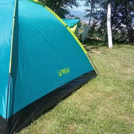 Lana Camping
